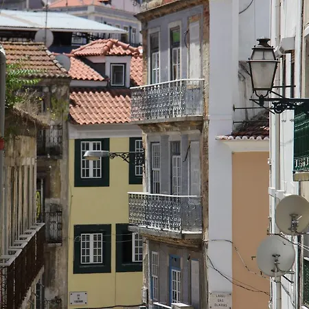 Mouraria Apartments-3